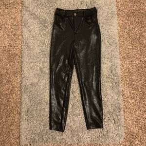 Faux leather skinny pants